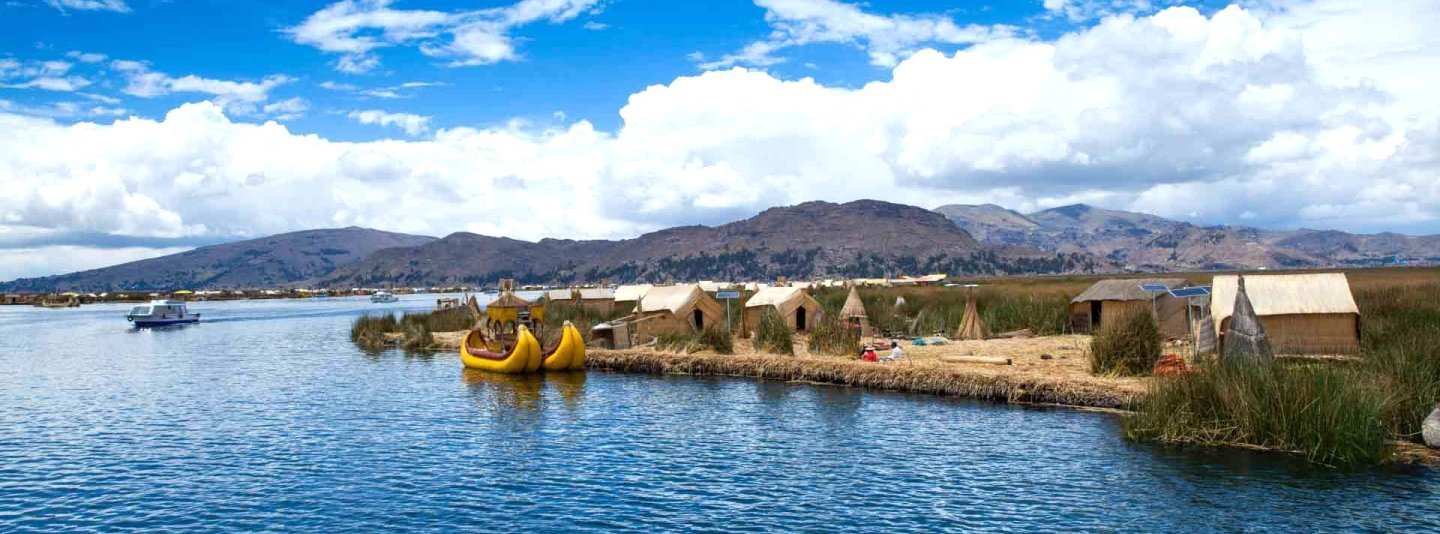 Tour lago Titicaca islas flotantes Uros desde Argentina
